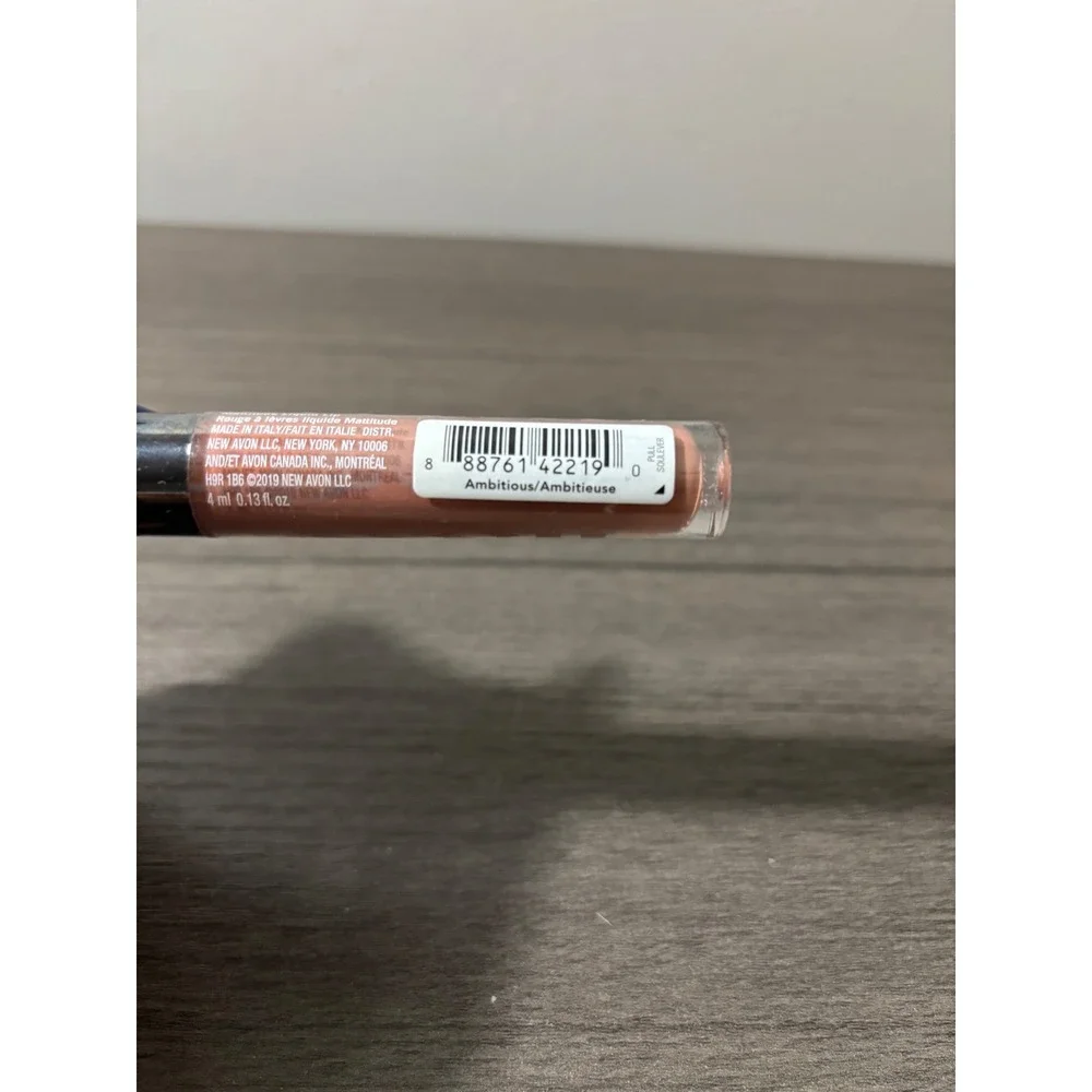 NEW Avon Mattitude Liquid Lip in color Ambitious